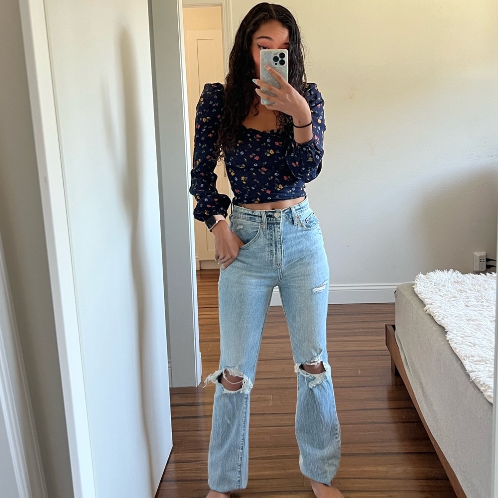 Reformation Long Sleeve Square Neckline Floral Crop Top XS